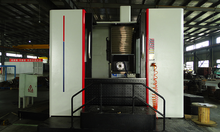 Horizontal CNC Machining Center
